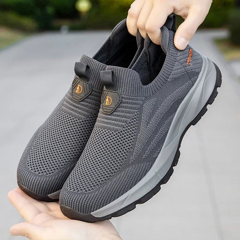 OrteoWalk - Slip-On Sneakers Stickade Lätta Sko med Mesh
